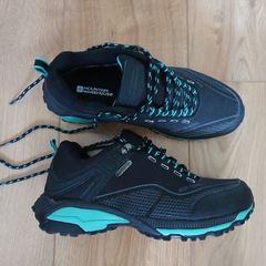 Mountain Warehouse Women's Waterproof Running Shoes, size 5, new (but tried on)