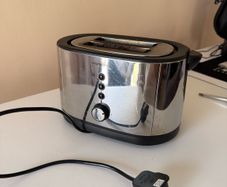 Morphy Richards Toaster