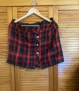 Red Check and Buttons