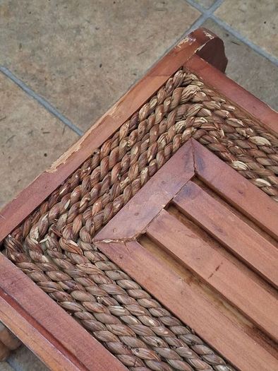 Newspaper/Magazine Rack