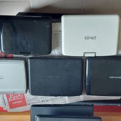 5 Portable DVD Players, all working, but no charges for them, all in very good condition