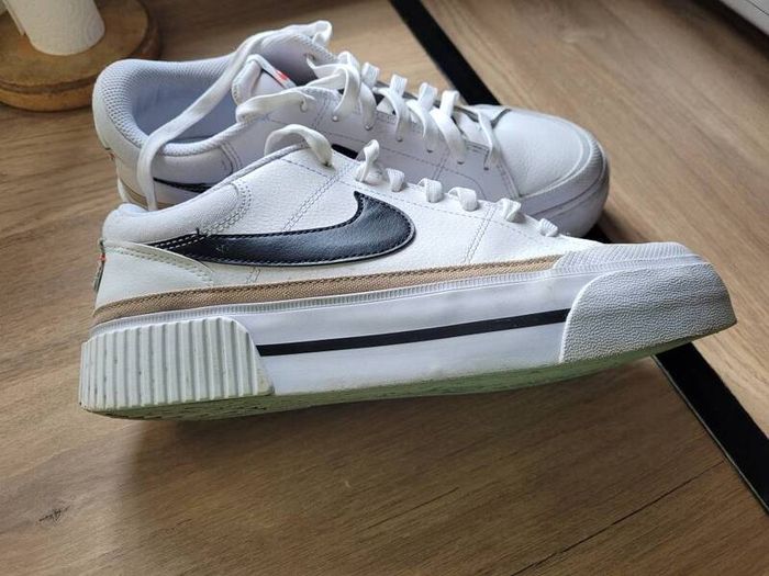Nike Court Legacy Lift