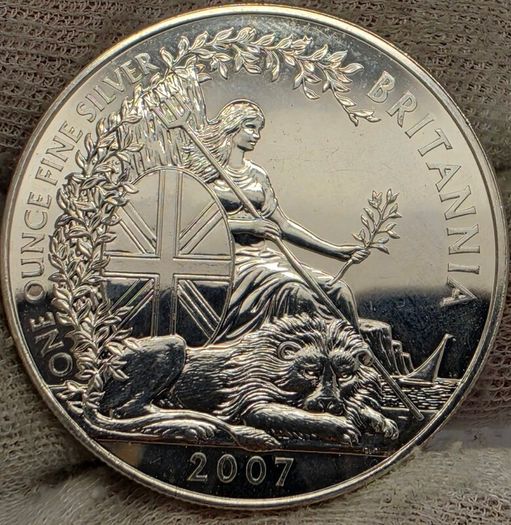 United Kingdom 2007 Silver 1oz Britannia One Ounce Fine Silver 2 Pounds Coin