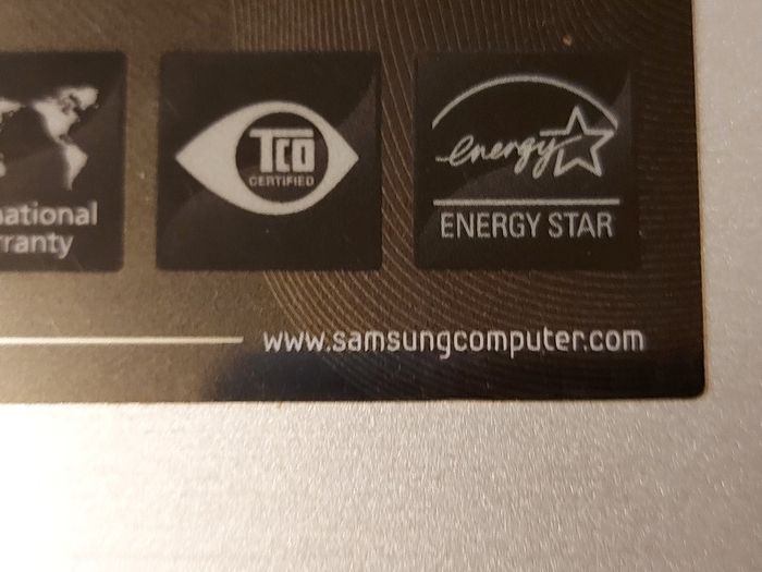 Samsung 15.6 laptop, Model NP-R530, Red, Windows 10, Pentium Dual Core CPU T4400, 2.2GHZ, 2GB Ram, 300GB HDD, Microsoft Edge, Chrome, etc