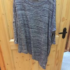 Wallis jumper