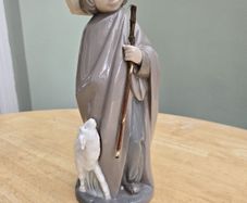 Large NAO By Lladro Figurine Shepherd & Lamb