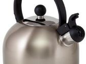 Boil It Whistling Kettle 1L in Gold