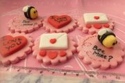 valentine's cupcake toppers