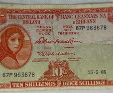Old Irish Bank Note - 10 Shilling Note