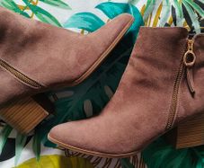 Ankle boots size 8