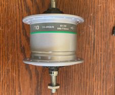 Shimano dynamo front hub