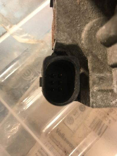VW Golf Mk5 Throttle Body