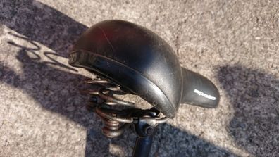 Super Saddle