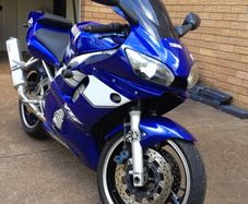 Yamaha r6 breaking parts