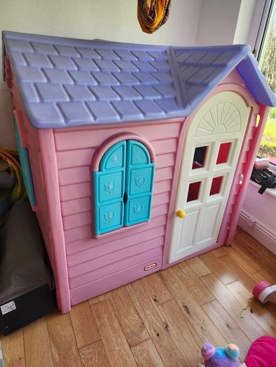 Little Tikes Country Cottage Playhouse - Pink