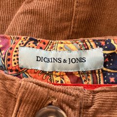 Dickens and Jones skirt