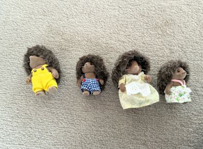 Sylvanian families hedgehog family