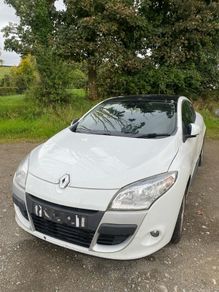 2010 Renault Megane BREAKING FOR Part