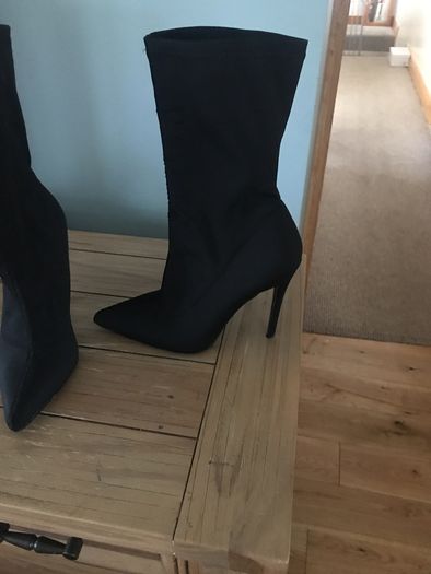 Iclothing Sock boots size 5