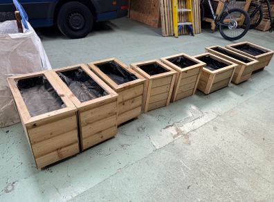 Various sizes last of clearing stock