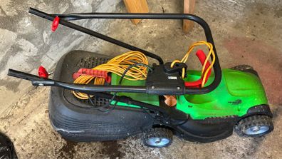 Lawnmower