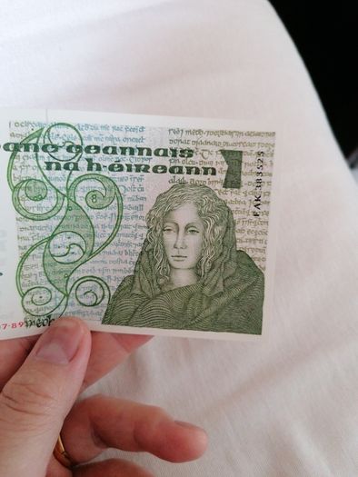 A/UNC 1989 Irish One Pound Banknote