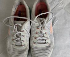 Trainers size uk nr 5. Europe size 37 in great condition