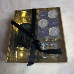 Candle,  6 Tea Lights & Tealight Holder.  B.N.W.T   In Original  Box.