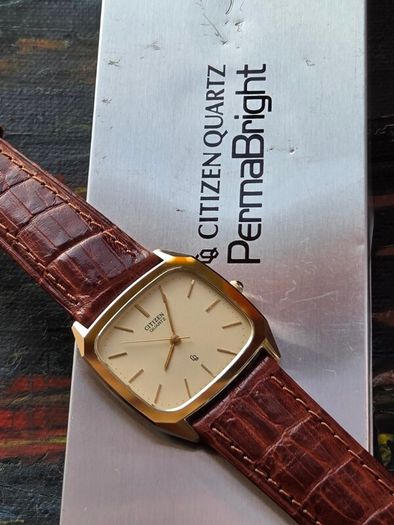 Vintage Citizen Quartz PermaBright 1981