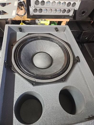 Void Bass bin