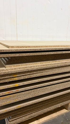 Large Chipboard Sheet 1.5cm / 5/8" Thick (Approx 220cm x 110cm / 7.2ft x 3.6ft)