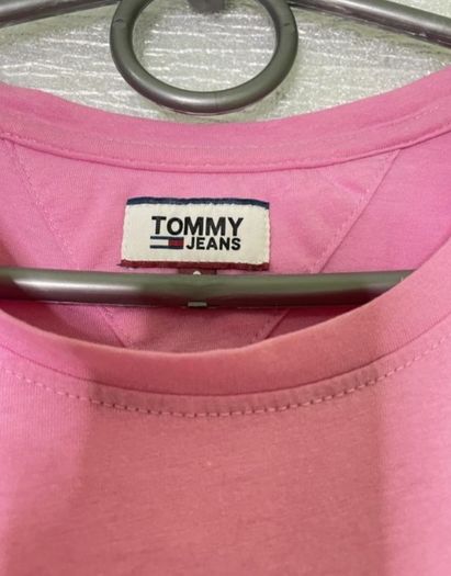 Tommy Hilfiger T-Shirt size S