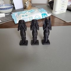 Egyptian figurines