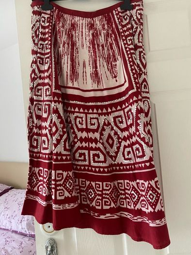 Skirt A wear 100% Cotton sparkly