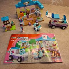 Lego Juniors, Mia's Vet Clinic