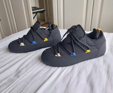 New Puffer Shoes UK 9 (EU 43.5)