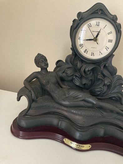 Vintage DiCaprio Clock
