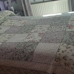 Double bed wooden frame