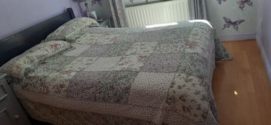 Double bed wooden frame