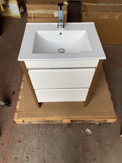vanity floor mounted