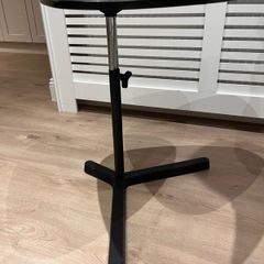 laptop stand/table