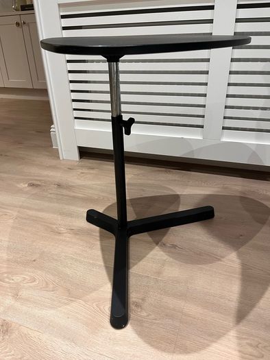 laptop stand/table