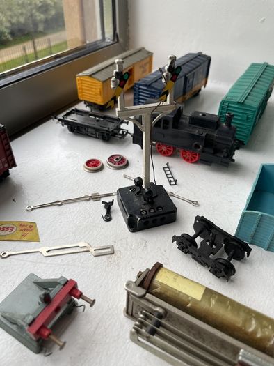 train wagons etc