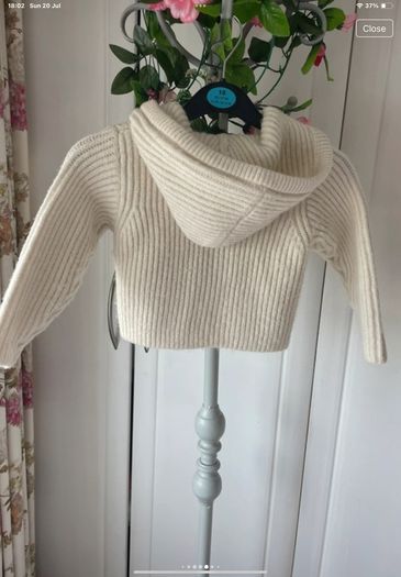 Cream hooded cardigan size 1 - 2 zipped front