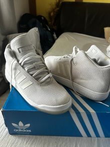 Adidas trainers 10.5