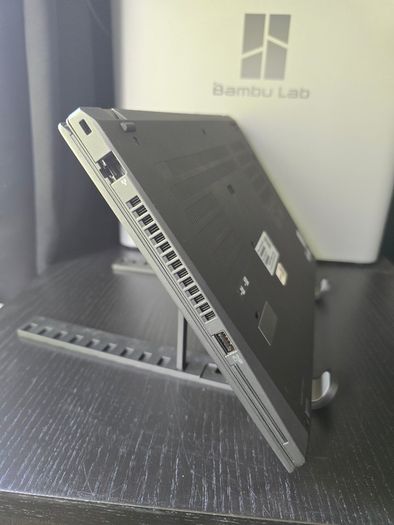 Lenovo Thinkpad T14 Gen 2 I7-1185G7 | 48GB | MX450 | 512GB | 4k