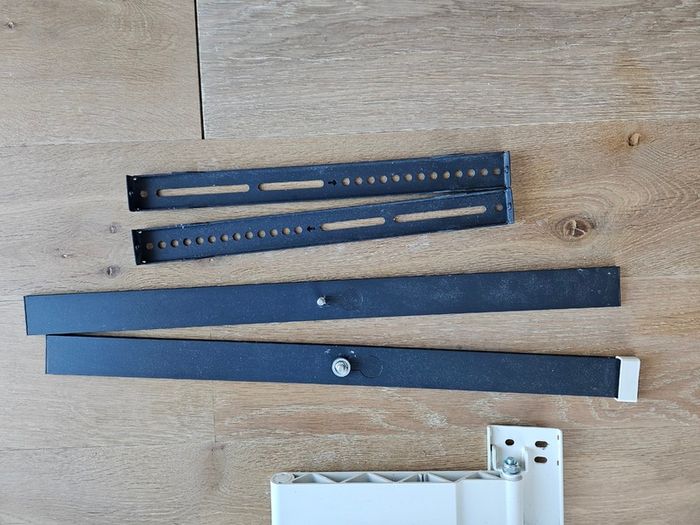 One For All Ultra Slim articulated TV wall bracket EUR40