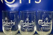 carlsberg beer half pint glasses brand new