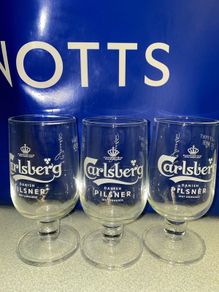 carlsberg beer half pint glasses brand new
