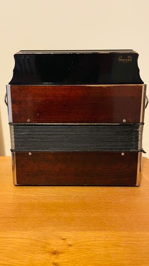 Vintage Hohner Bb/Eb Accordion 2 1/2 row